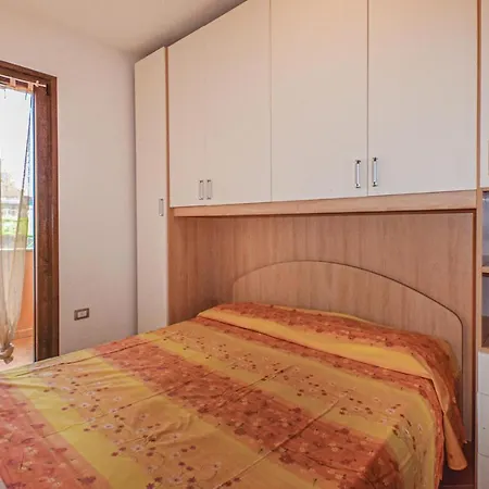 Amazing In With Kitchen